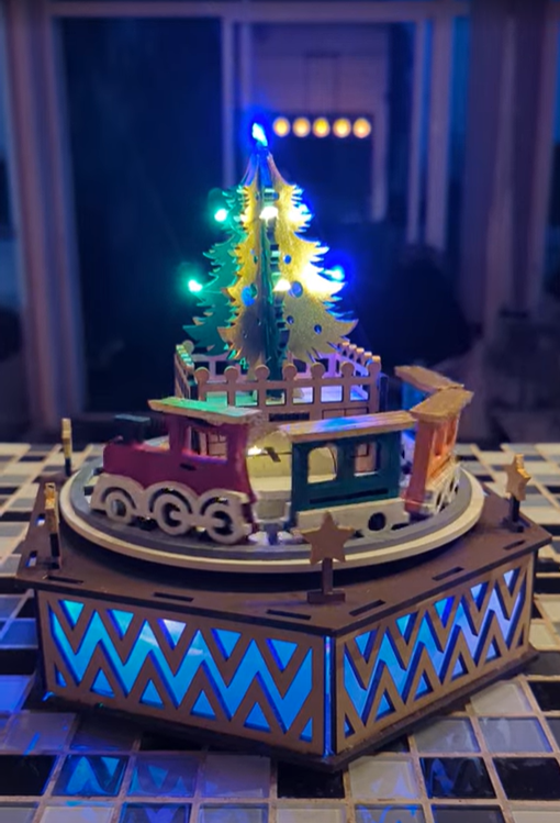 Diorama Navideña con tren y música